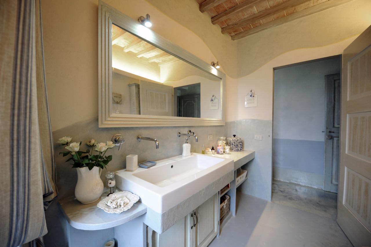 La Casa Di Arianna Casole dʼElsa Exterior foto