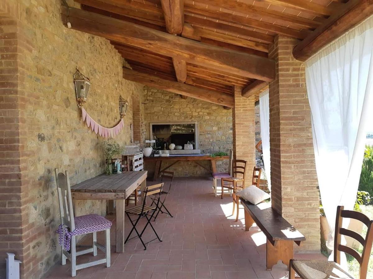 La Casa Di Arianna Casole dʼElsa Exterior foto